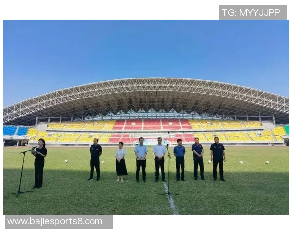 市长杯足球赛激情开赛各界精英齐聚展现风采与团结精神